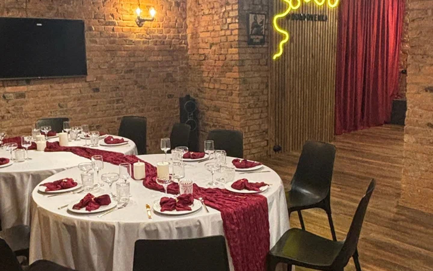 Ивент-пространство для праздников "Dubrovenka Event Room"