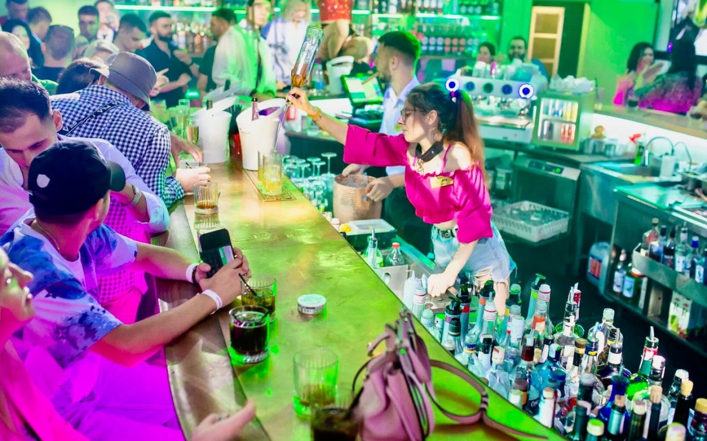 GLASS BAR (Гласс бар)