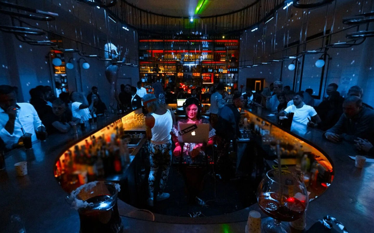 GLASS BAR (Гласс бар)
